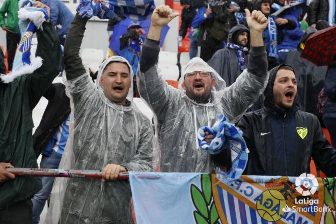 Aficionados del Málaga desplazados a Lugo (Foto: LaLiga).