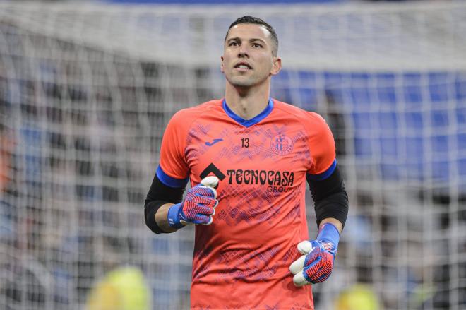 David Soria, antes de un partido del Getafe (Foto: Cordon Press).