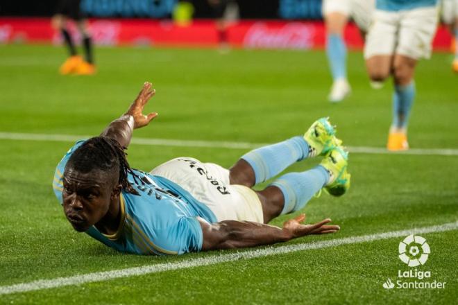 Celebración del gol de Aidoo en el Celta - Elche (Foto: LaLiga).