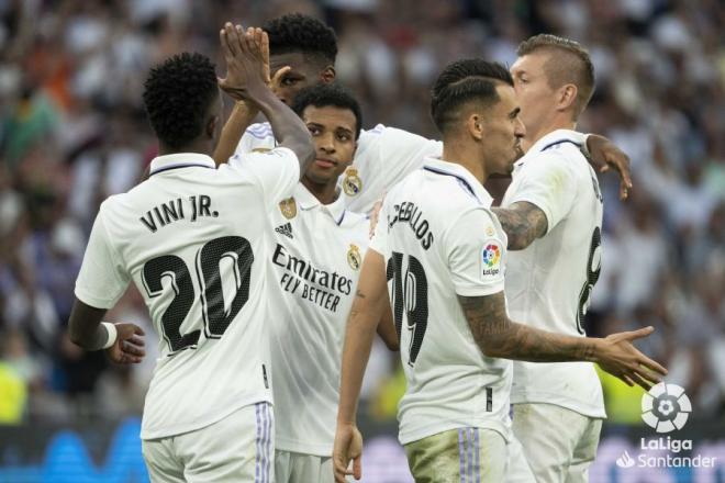 El Real Madrid celebra la victoria sobre el Almería. Fuente: LaLiga