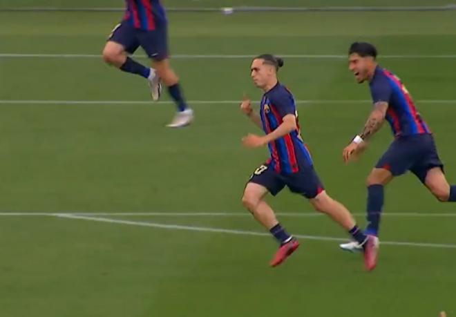Luismi celebra su gol con el Barcelona Atlétic.