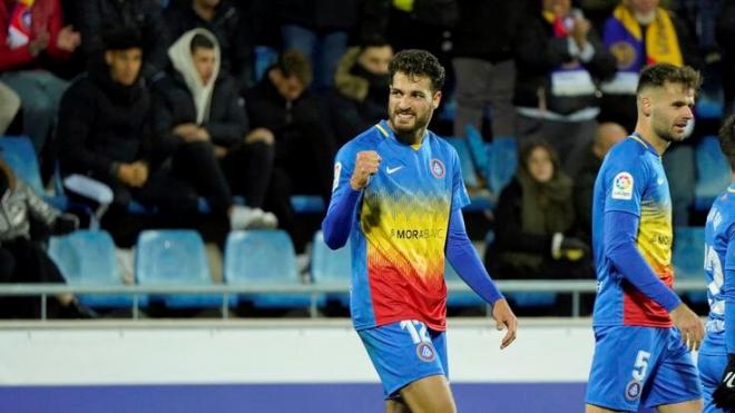 Sinan Bakis celebra un gol (Foto: FC Andorra).