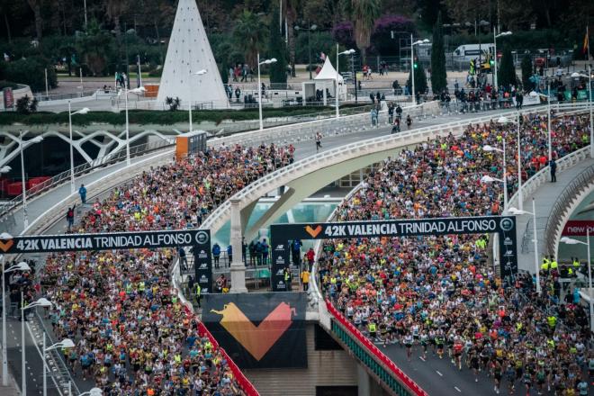 Salida del Maratón Valencia 2022