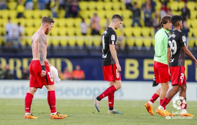 Los jugadores del Athletic se disculpan con su afición tras la goleada ante el Villarreal en La Ce