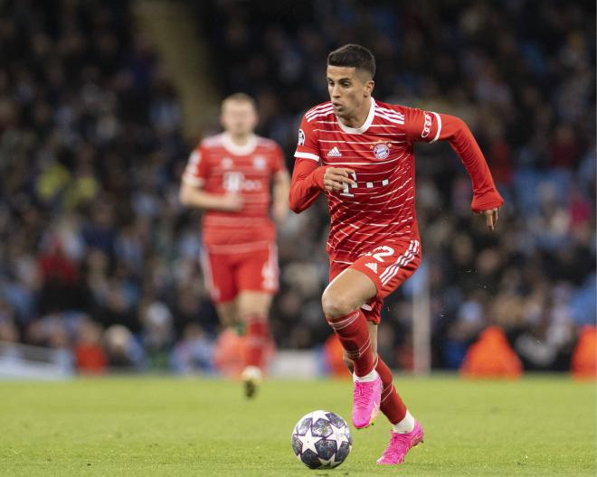 Joao Cancelo, pretendido por Joan Laporta,  jugador del Bayern cedido por el City (Foto:Cordon Press).