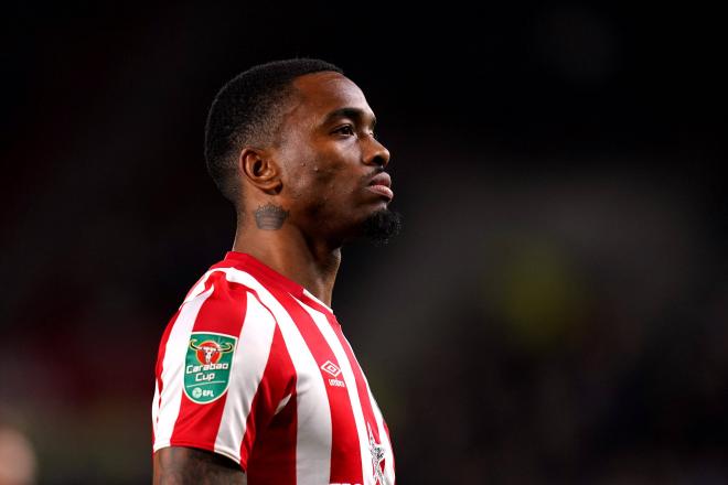 Ivan Toney, durante un partido del Brentford (Foto: Cordon Press).