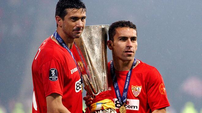 Martí y David Castedo, tras ganar la UEFA de 2007