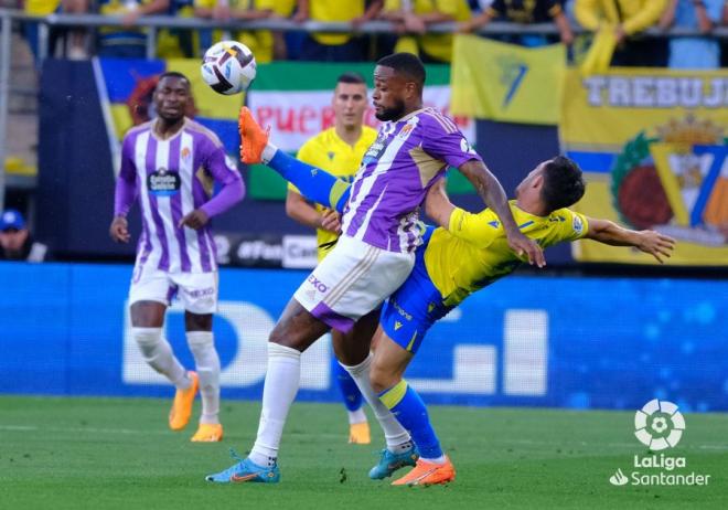 Larin en el Cádiz-Real Valladolid (Foto: LaLiga).