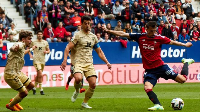 Budimir en un partido frente al Almería en liga (Foto: Cordon Press).