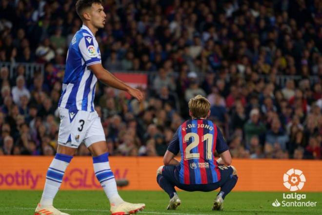Frenkie de Jong, frustrado tras el primer gol de la Real Sociedad (Foto: LaLiga).