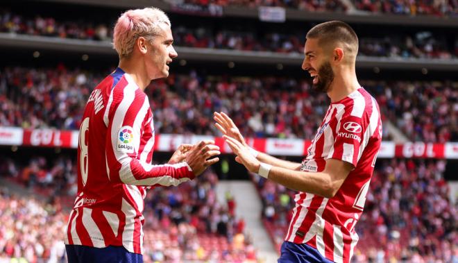 Griezmann y Carrasco celebrando un gol del Atlético de Madrid (Foto: Atlético).