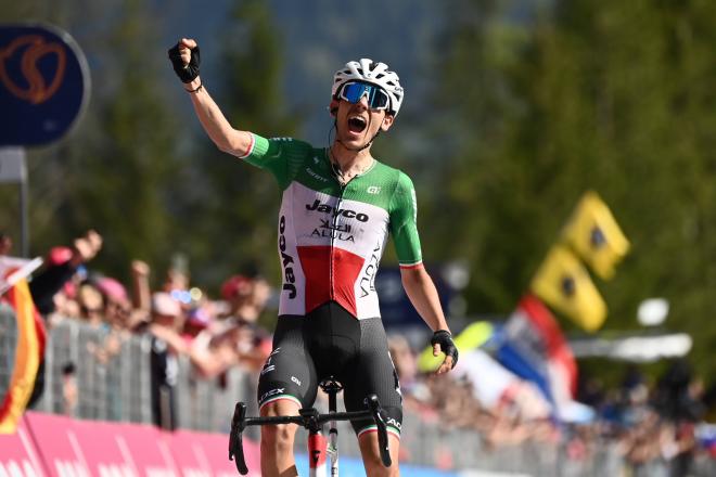 Filippo Zana campeón de la etapa del Giro. Fuente: Cordon Press