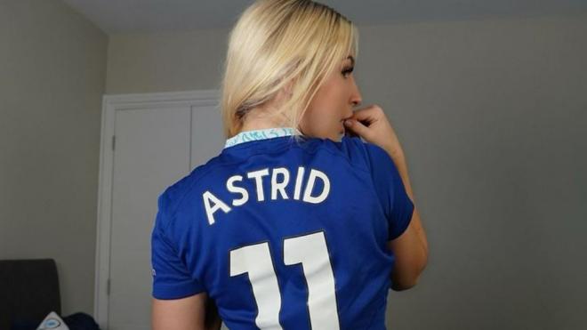Astrid Wett, la modelo que ha encandilado a un jugador de la Premier
