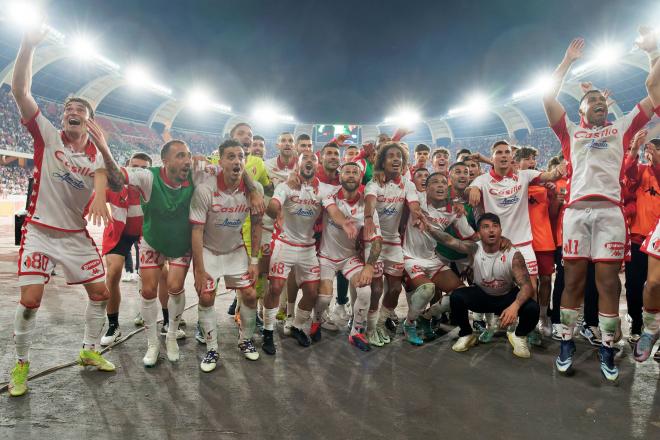 El Bari celebra su victoria ante el Sudtiol. Fuente: Cordon Press