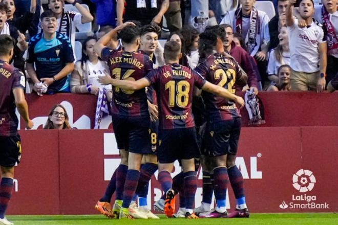 Celebración de gol en el Albacete - Levante (Foto: LaLiga).