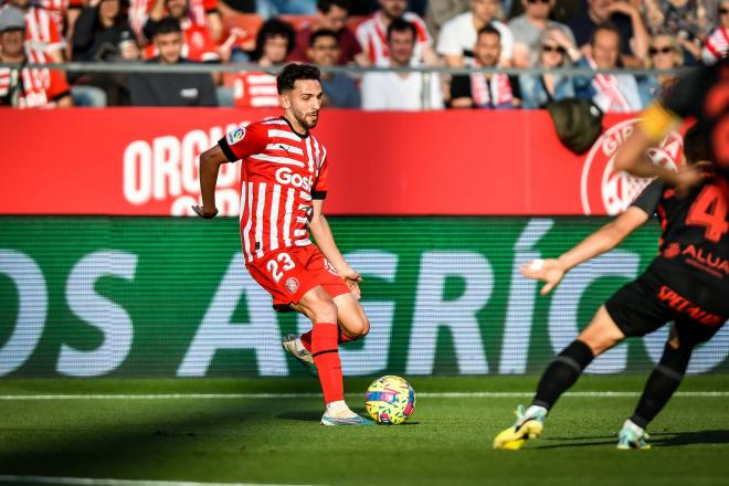 Iván Martín en un encuentro con el Girona. (Foto: Cordon Press)