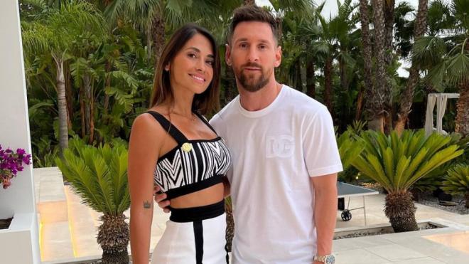 Messi y Antonela.