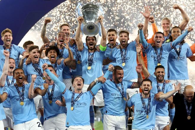 El Manchester City levanta el título de Champions League. Fuente: EFE