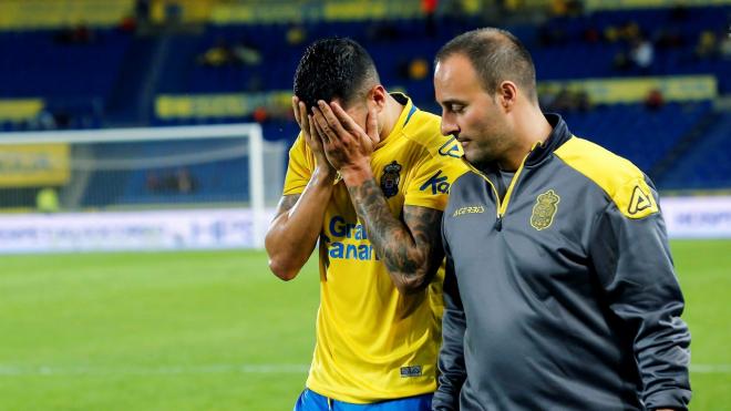 VItolo, llorando tras una lesión con Las Palmas (Foto: EFE).