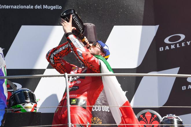 Bagnaia celebra su triunfo en Mugello (Foto: Cordon Press).