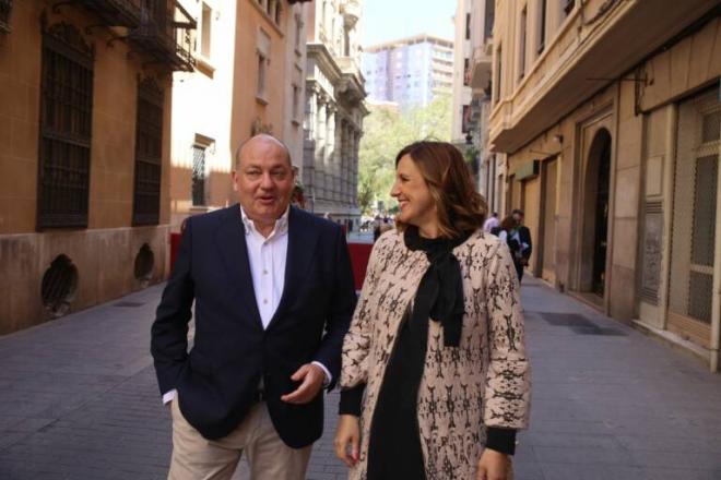 José Marí junto a Maria José Catalá (Foto: PPCV)