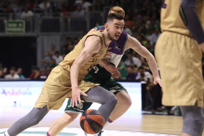 Tomas Satoransky en el Barcleona-Unicaja. Fuente: Cordon Press