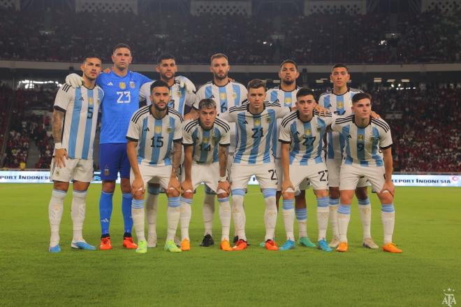 Imagen del once de Argentina (foto: AFA).