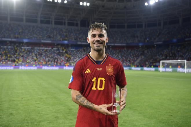 Rodri, del Betis, MVP del encuentro entre España y Rumanía del Europeo sub 21 (Foto: SEFútbol).