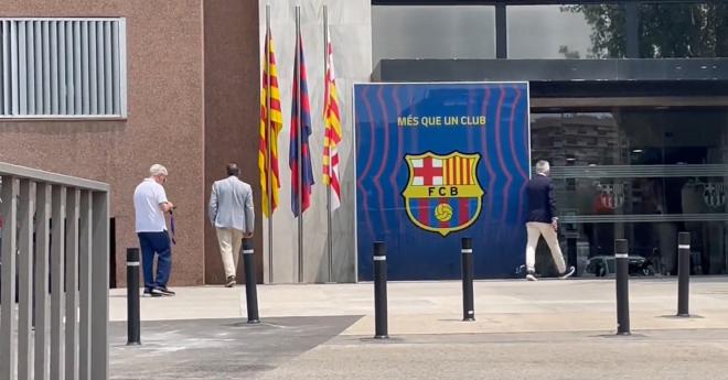 La reunión de la directiva del Barça (Foto: Víctor Navarro)