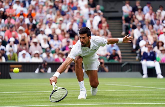 Djokovic jugará ante Carlos Alcaraz por Wimbledon (FOTO: Cordón Press).