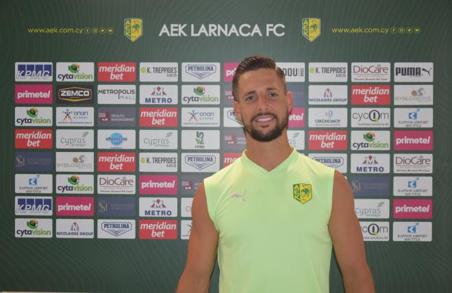 Fran Sol, nuevo fichaje del AEK Larnaca chipriota. (Foto: AEK)