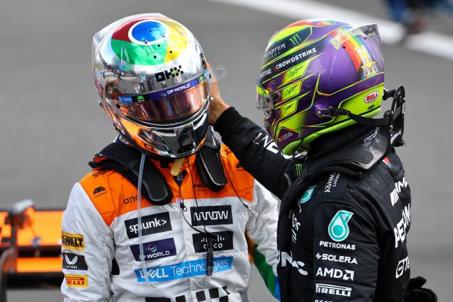 Lando Norris y Lewis Hamilton en Silverstone (Foto: Cordon Press).