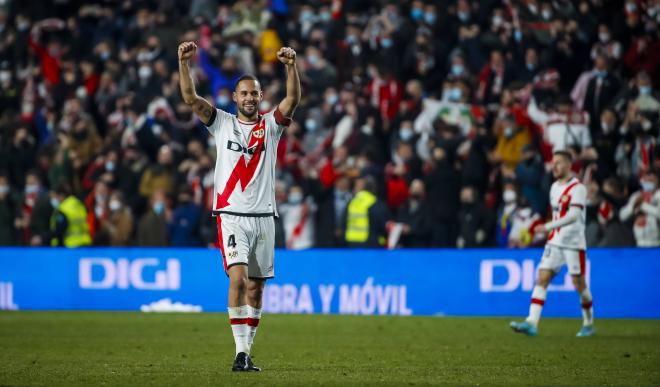 Mario Suárez celebra un gol en Copa del rey (Foto: Cordon Press)