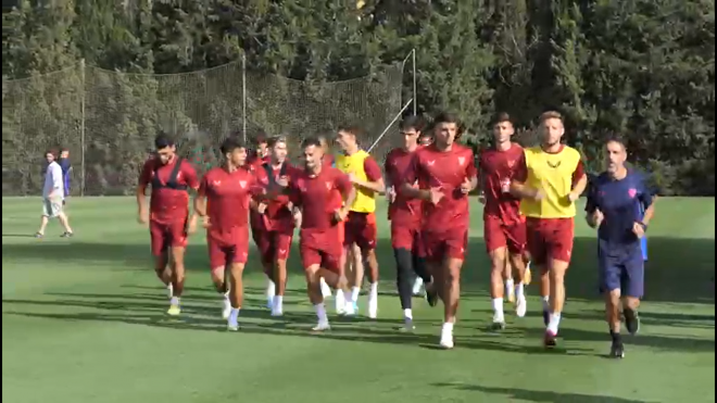 El Sevilla en el primer entrenamiento de la pretemporada.