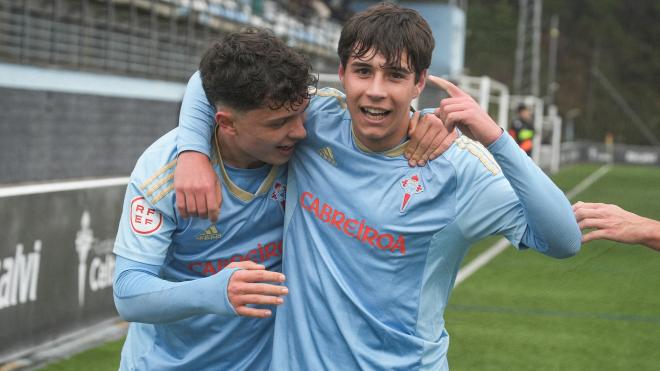 Álvaro Santos celebrando un gol (Foto: RC Celta).