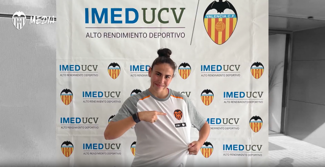 Jimena López supera las pruebas médicas con el VCF Femenino. (Foto: VCF)