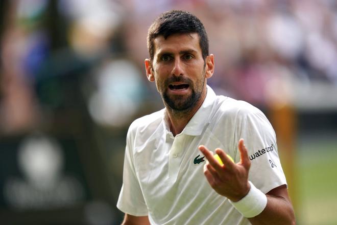 Djokovic, en la final de Wimbledon contra Alcaraz (FOTO: Cordón Press).