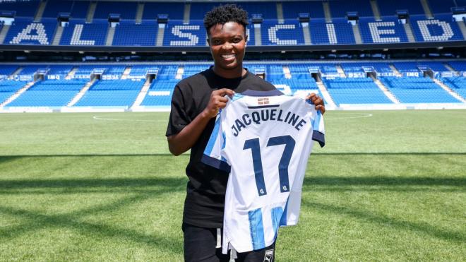 Jacqueline Owusu, nueva jugadora de la Real Sociedad.