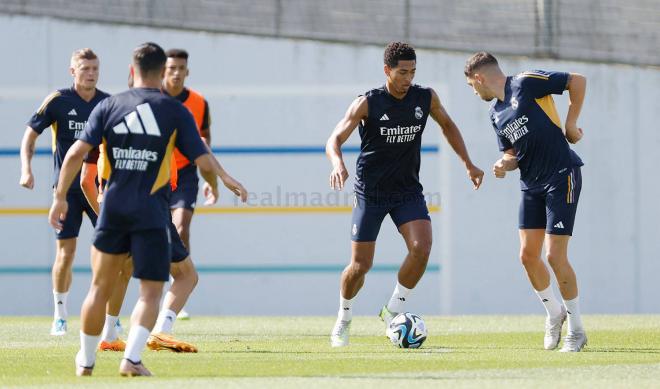 Bellingham, en un entrenamiento del Real Madrid (FOTO: Real Madrid).