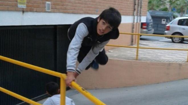 Alcaraz, haciendo parkour en 2015.