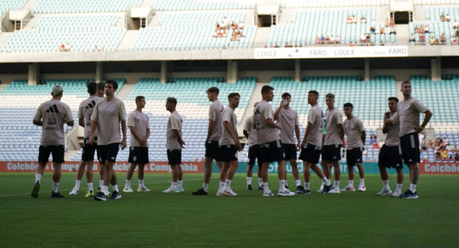 El Celta en el estadio de Algarve (Foto: RC Celta).