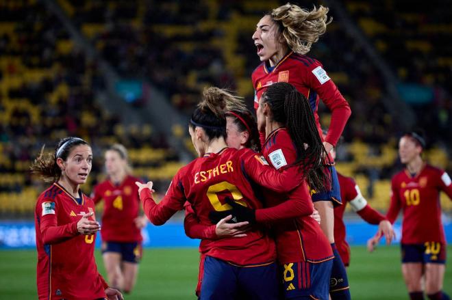 Las jugadoras de las selección femenina celebran uno de los goles frente a Costa Rica (FOTO: Cord