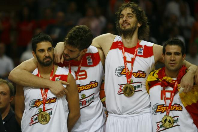 Partido Eurobasket en Polonia 2009 entre España - Serbia, la selección española se proclama campeona con la medalla de oro (Foto: Cordon Press)