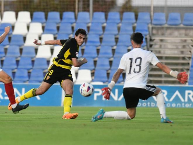 Iván Azón frente al Real Murcia (Foto: Twitter Real Zaragoza)