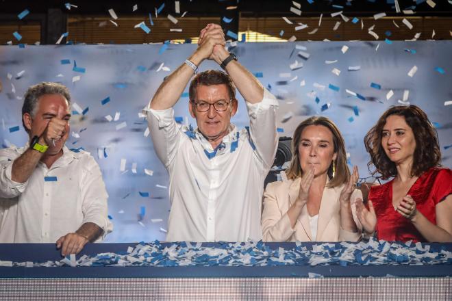 Feijóo celebrando el resultado en Génova (Cordon Press)