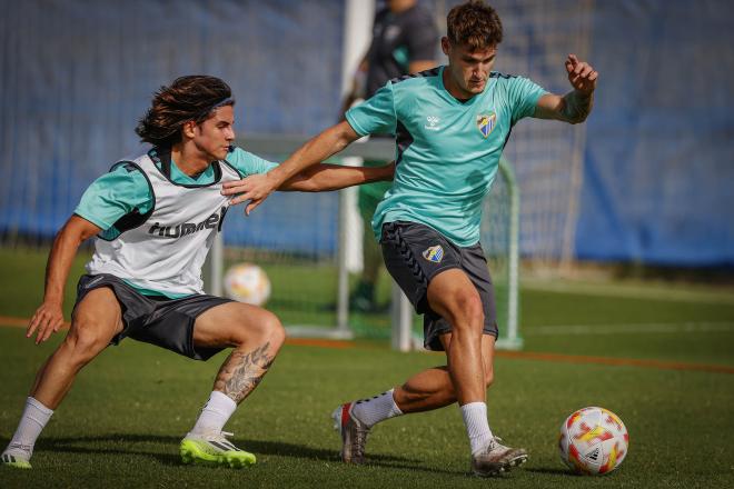 Álex Calvo y Cristian, en un entrenamiento. (Foto: MCF)