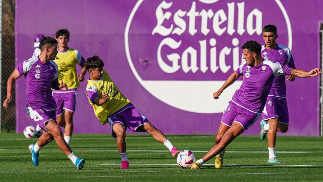 Olaza, Amallah y Arroyo, en un entrenamiento (Foto: Real Valladolid).