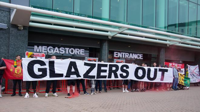 Protesta de fans del Manchester United contra la familia Glazer (Foto: Cordon Press).