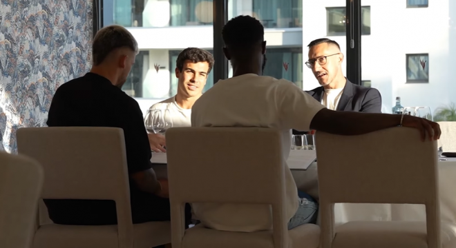 Manu Sánchez cenando con Carles Pérez, Bamba y Calero (Foto: RC Celta).