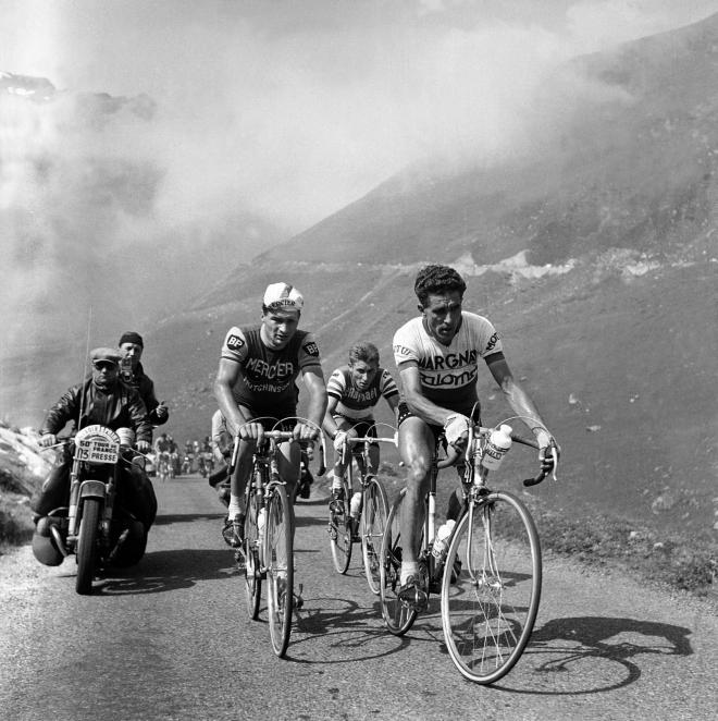 Federico Martin Bahamontes, durante el Tour de 1963 (Foto: cordon press)